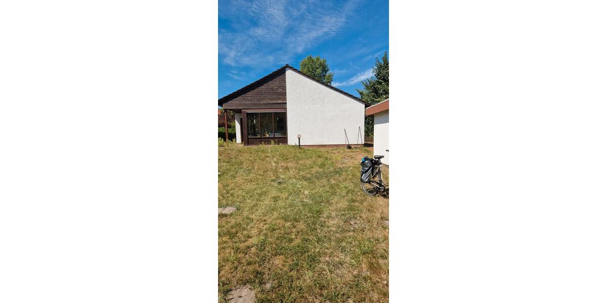 Einfamilienhaus Hemmoor - 9 Zimmer, 130 m&sup2;, 1.200&euro; | Angebot:27607055