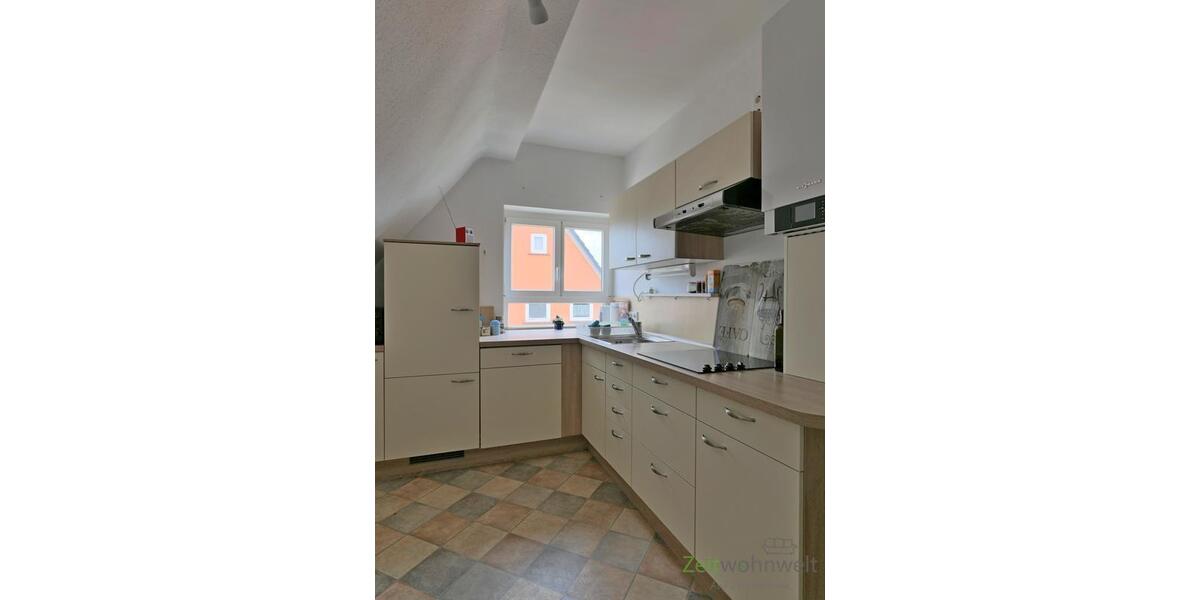 (EF0399_M) Kassel-Stadt: Wehlheiden, möbliertes WG-Zimmer im Dachgeschoss, WLAN inkl., an Wochenendheimfahrer - Zimmer Kassel Wehlheiden | Angebot:26213494