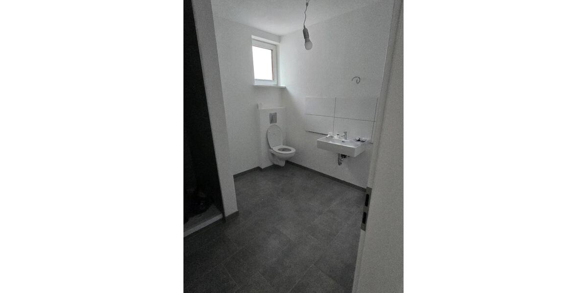 Erdgeschoßwohnung Kirchhundem - 3 Zimmer, 100 m&sup2;, 750&euro; | Angebot:26261241