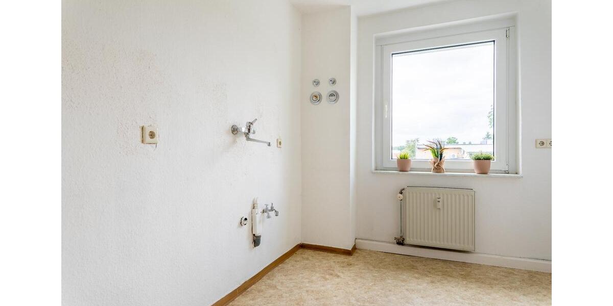 Etagenwohnung Calbe (Saale) - 2 Zimmer, 48 m&sup2;, 310&euro; | Angebot:22911775