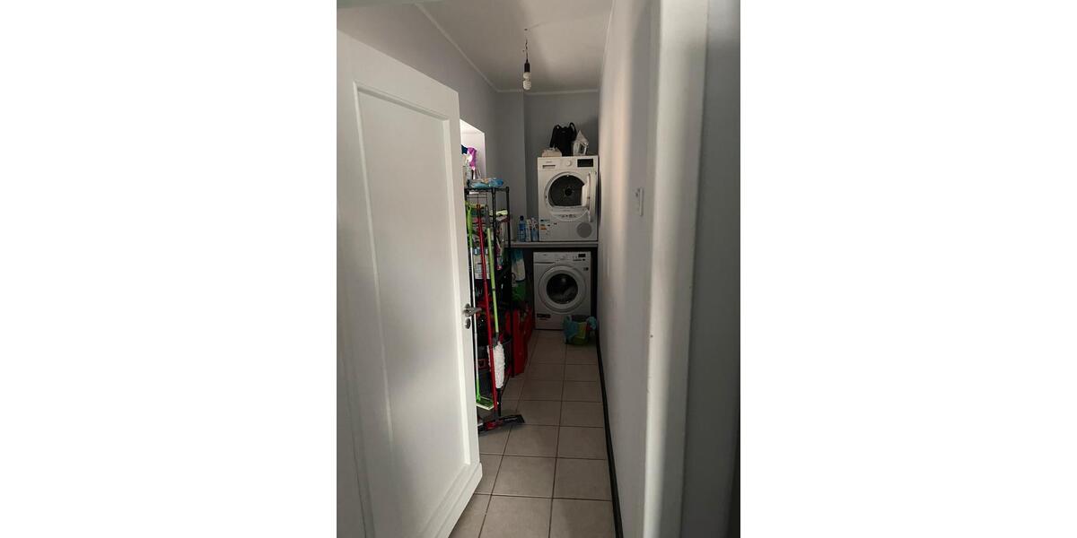 Freistehendes Einfamilienhaus mit großem Garten zur Miete 5 zimmer