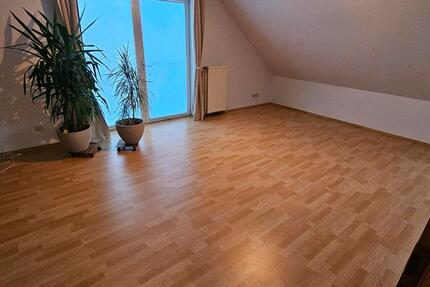 Wohnung Ilsede Adenstedt - 3 Zimmer, 74 m&sup2;, 850&euro; | Angebot:24836363