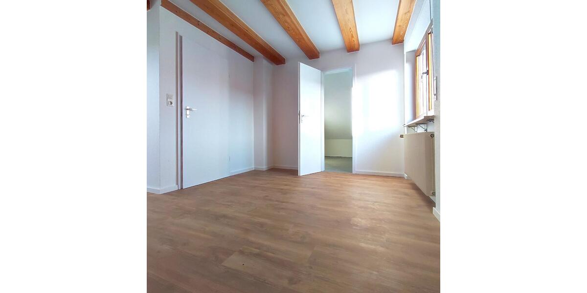 Reihenhaus Remshalden - 5 Zimmer, 135 m&sup2;, 1.750&euro; | Angebot:24237281