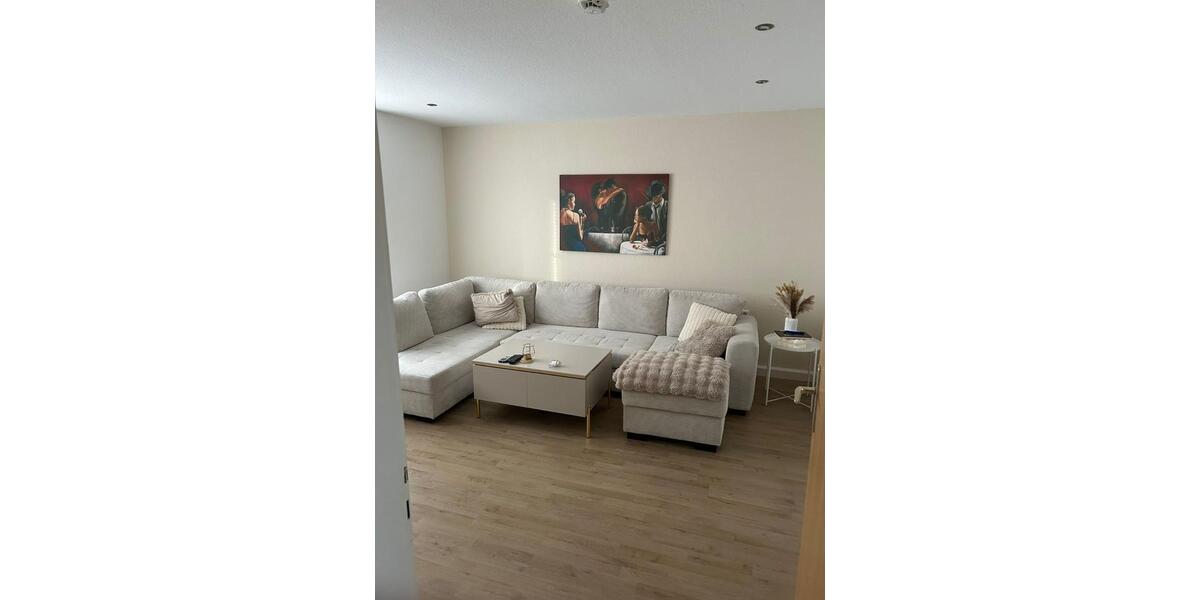 Etagenwohnung Northeim - 3 Zimmer, 65 m&sup2;, 460&euro; | Angebot:25081795