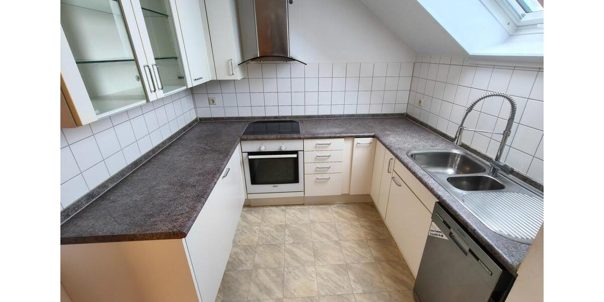 Dachgeschoßwohnung Maselheim - 3 Zimmer, 78 m&sup2;, 880&euro; | Angebot:24712714