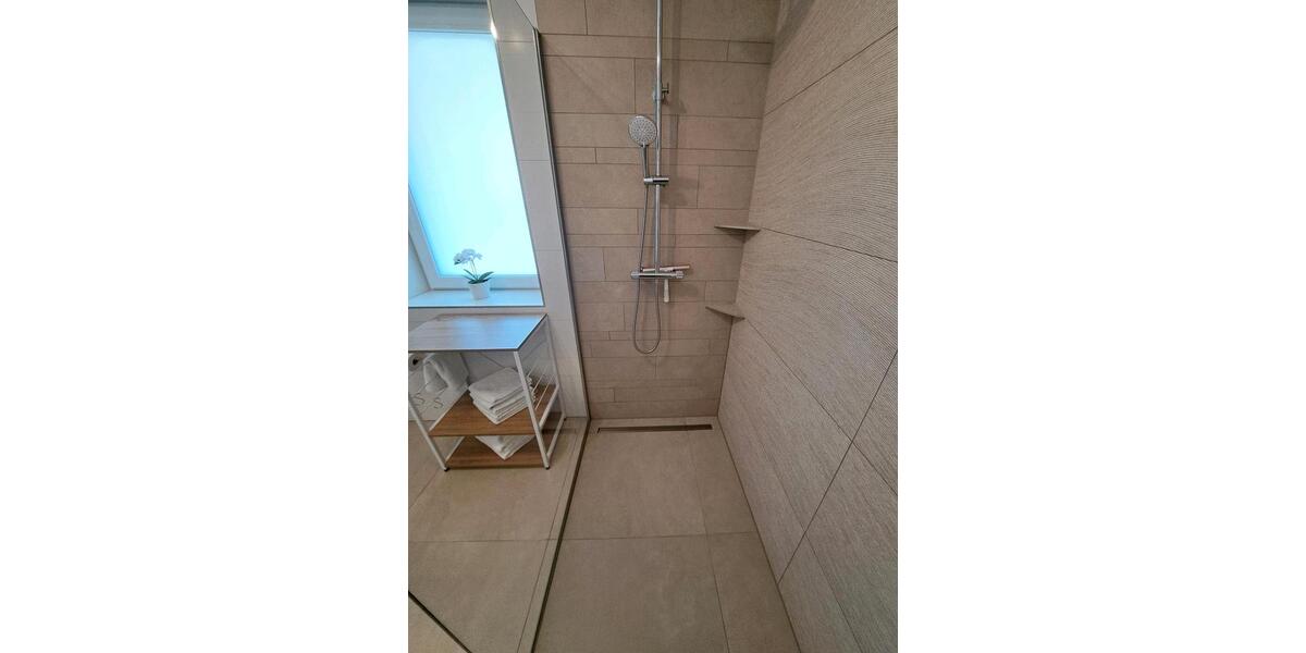 Wohnen auf Zeit Vlotho - 3 Zimmer, 80 m&sup2;, 140&euro; | Angebot:20715279