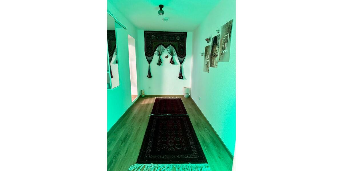 Helle WG in großer Wohnung (Nür für Frauen) Markplatz coburg zimmer