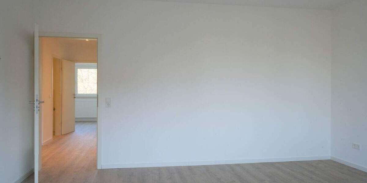 Etagenwohnung Bremen Woltmershausen - 2 Zimmer, 67 m&sup2;, 790&euro; | Angebot:25780350