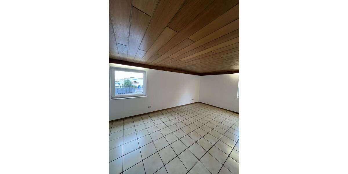 Etagenwohnung Bruchmühlbach-Miesau Miesau - 240 Zimmer, 128 m&sup2;, 800&euro; | Angebot:27004115