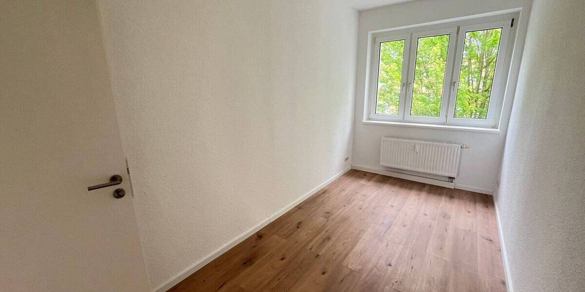 Etagenwohnung Zwickau Pölbitz - 3 Zimmer, 55 m&sup2;, 350&euro; | Angebot:26826644
