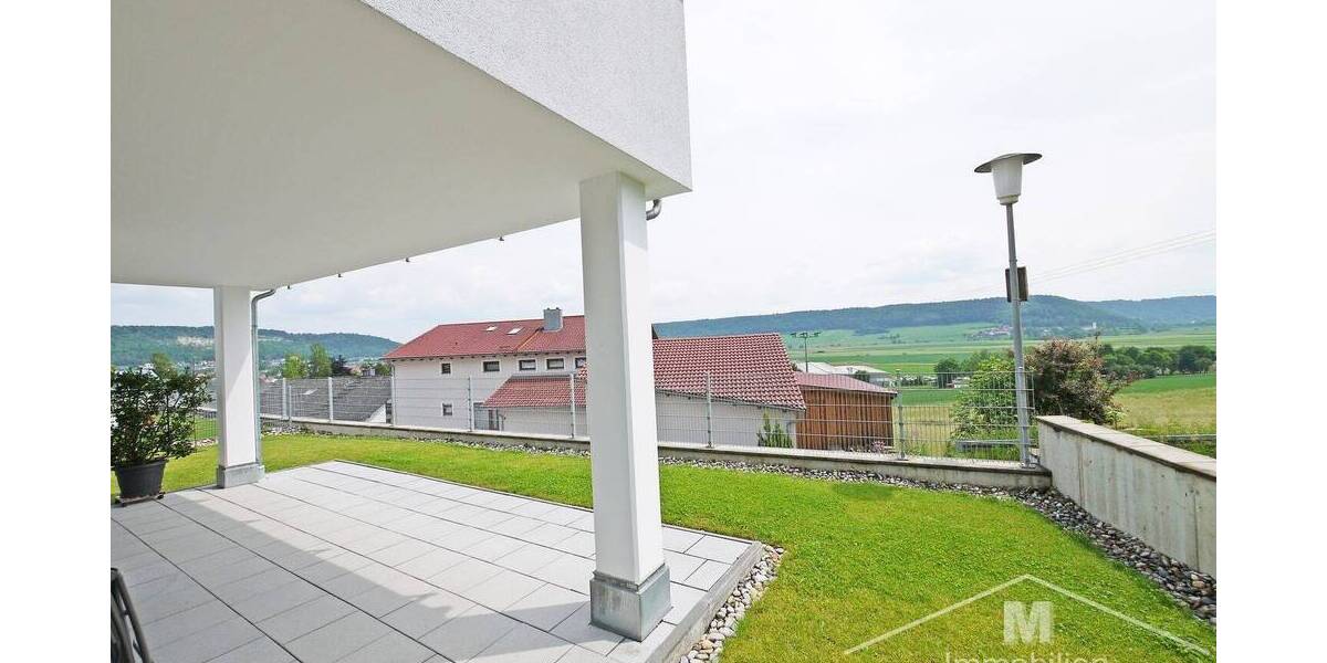 Panorama Wohnen Beilngries: Hochwertige 3,5 Zimmer-Whg. mit EBK, Aufzug u. 2 TG-Stellplätzen 3 zimmer
