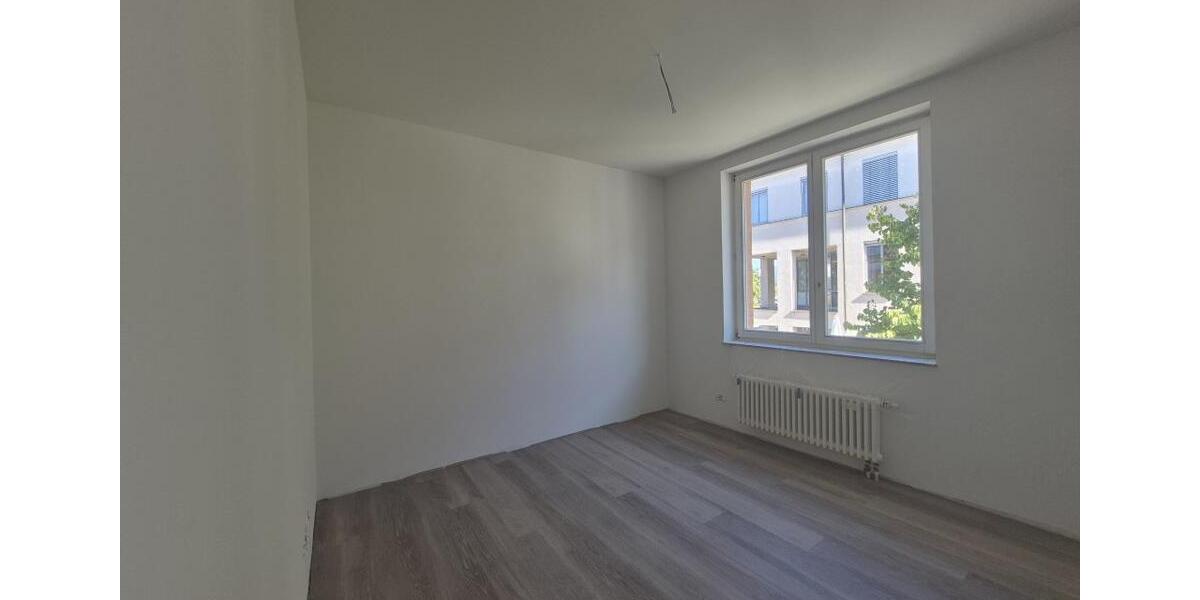 Etagenwohnung Schwedt (Oder) - 2 Zimmer, 38 m&sup2;, 400&euro; | Angebot:22415369