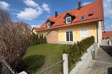 Haus Wolnzach - 8 Zimmer, 180 m&sup2;, 1.980&euro; | Angebot:26117487