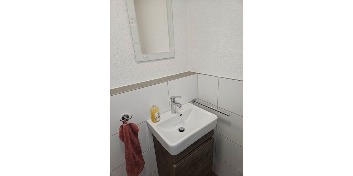 Moderne 3-Zimmer-Wohnung mit Balkon (2. OG mit Aufzug) - Erstbezug - Appartement Kirchheim unter Teck | Angebot:27223081