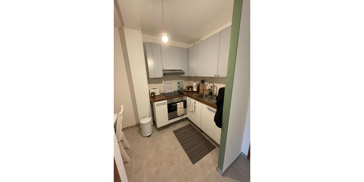 Attraktive, vollmöblierte 2,5-Zimmer-Wohnung in Bonn Altstadt 2.5 zimmer