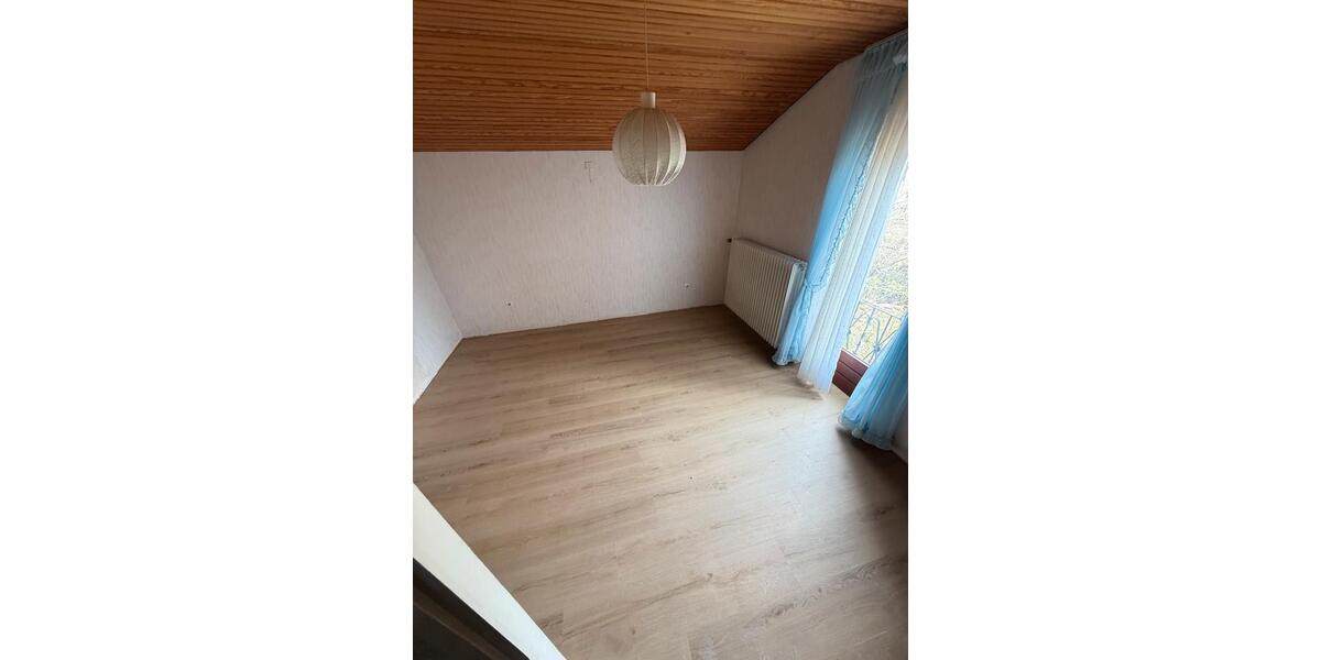 Etagenwohnung Korbach - 2 Zimmer, 58 m&sup2;, 460&euro; | Angebot:26039775