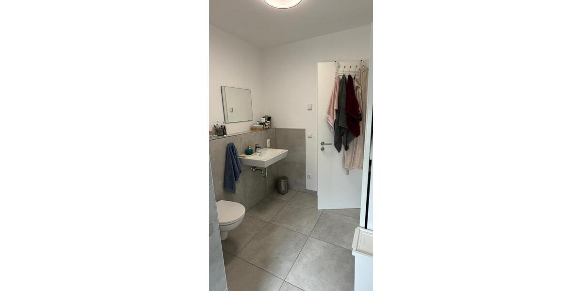 Etagenwohnung Düren Rölsdorf - 2 Zimmer, 82 m&sup2;, 1.125&euro; | Angebot:26270988