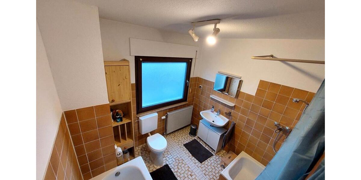 Wohnen auf Zeit Geldersheim - 2 Zimmer, 150 m&sup2;, 370&euro; | Angebot:26254281