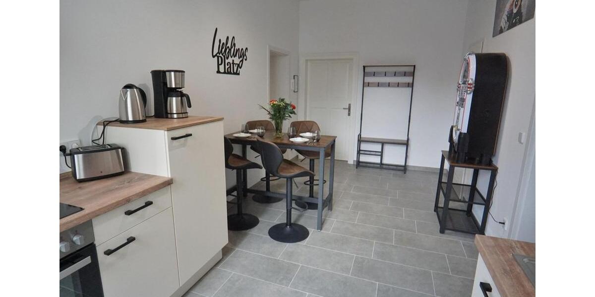 Hochparterre Brandenburg an der Havel - 3 Zimmer, 100 m&sup2;, 1.590&euro; | Angebot:26297568