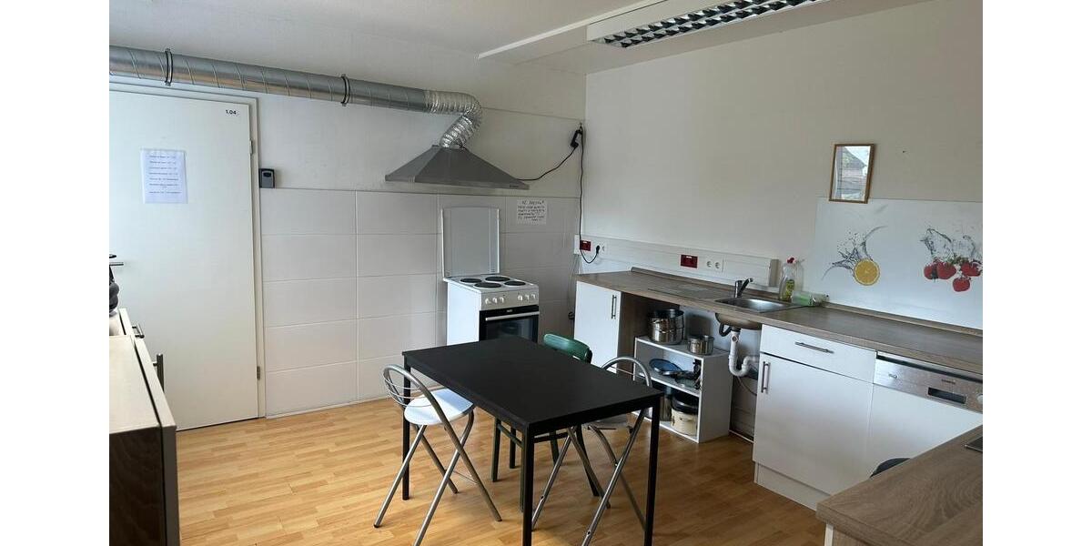 Etagenwohnung Hochheim am Main - 1 Zimmer, 15 m&sup2;, 500&euro; | Angebot:24345275