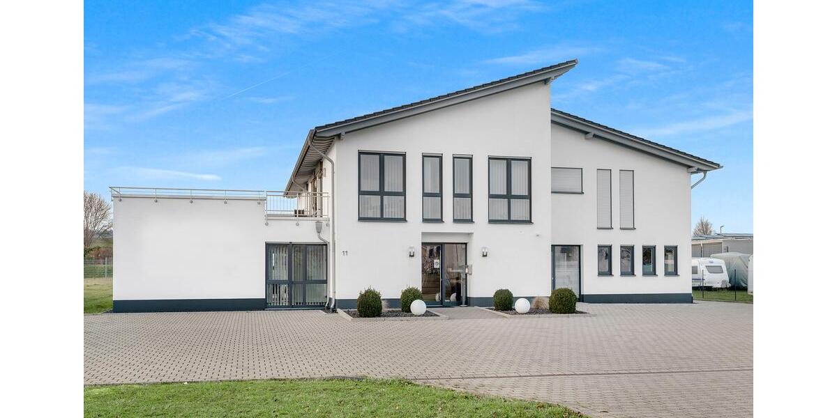 Plug & Play - Einrichten, eröffnen und loslegen - Büro Praxis im Gewerbegebiet zimmer