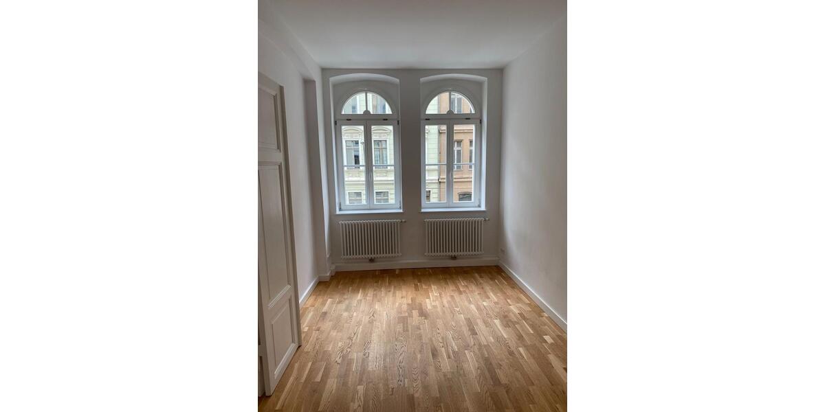 Etagenwohnung Görlitz - 5 Zimmer, 140 m&sup2;, 1.106&euro; | Angebot:26336151