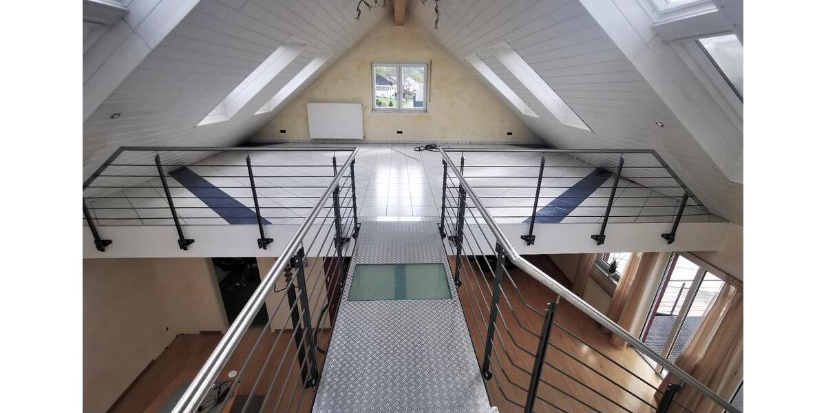 Maisonettenwohnung Gersheim - 5 Zimmer, 180 m&sup2;, 1.450&euro; | Angebot:25975904