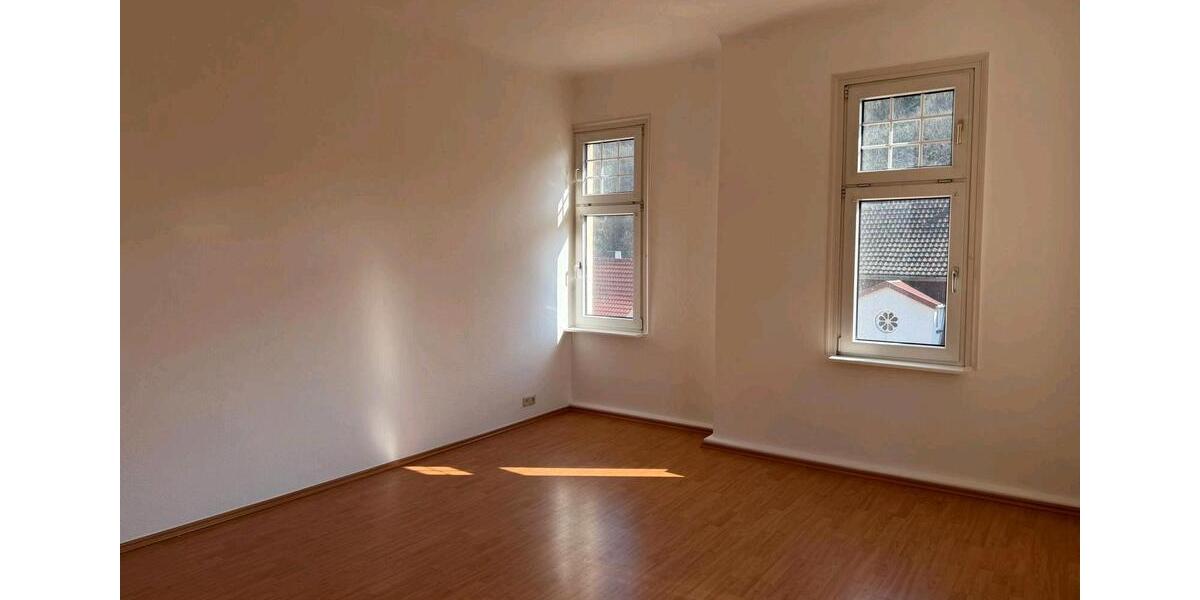 Etagenwohnung Schwarza - 5 Zimmer, 130 m&sup2;, 1.350&euro; | Angebot:25158380