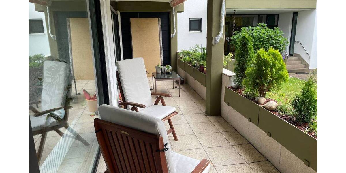 Etagenwohnung Saarbrücken St Johann - 4 Zimmer, 141 m&sup2;, 1.550&euro; | Angebot:25701499