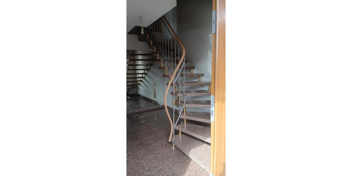 Einfamilienhaus Bad Oeynhausen Dehme - 5 Zimmer, 130 m&sup2;, 1.750&euro; | Angebot:26035162