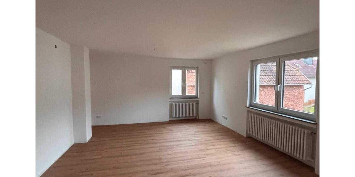 Erdgeschoßwohnung Bad Hersfeld - 3 Zimmer, 85 m&sup2;, 850&euro; | Angebot:25045919