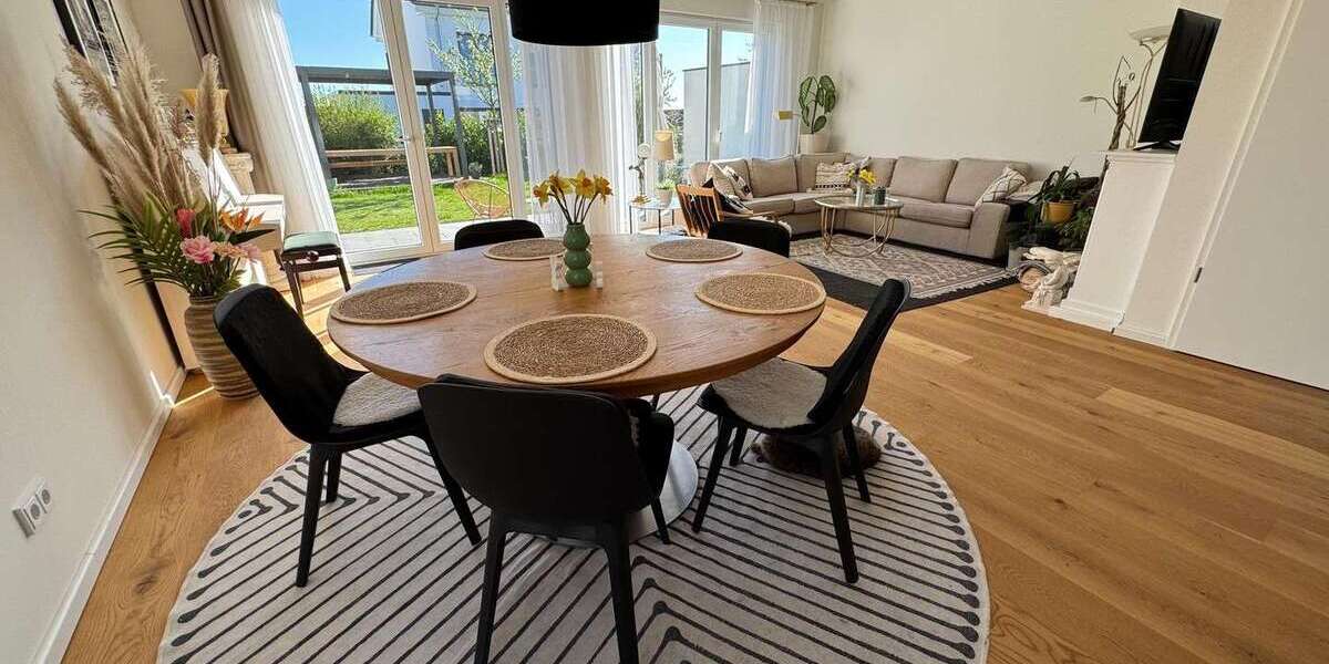 Einfamilienhaus Wiesbaden Mainz-Amöneburg - 6 Zimmer, 192 m&sup2;, 4.900&euro; | Angebot:26630745