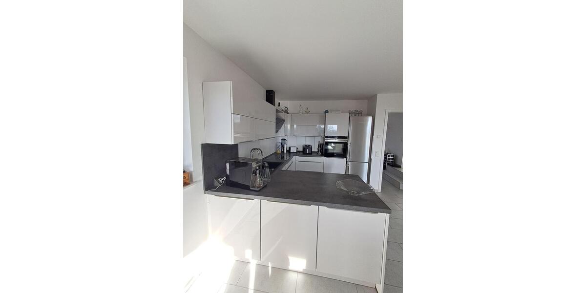 Etagenwohnung Bergisch Gladbach Alt-Frankenforst - 4 Zimmer, 140 m&sup2;, 1.820&euro; | Angebot:25079589