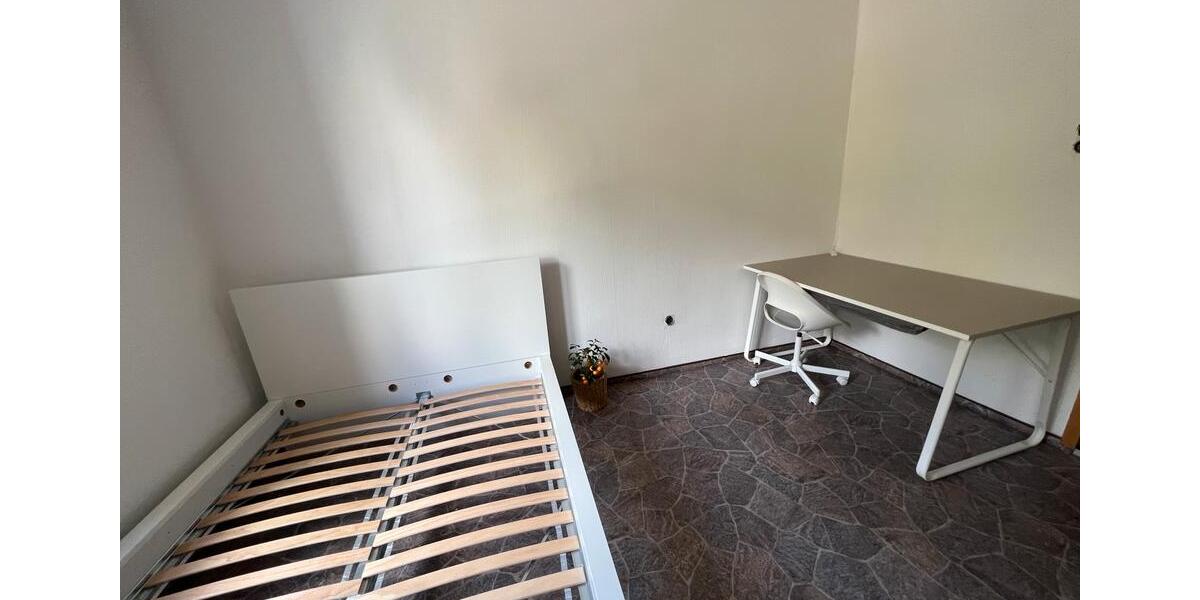 Wohnen auf Zeit Pforzheim - 1 Zimmer, 15 m&sup2;, 385&euro; | Angebot:25516686