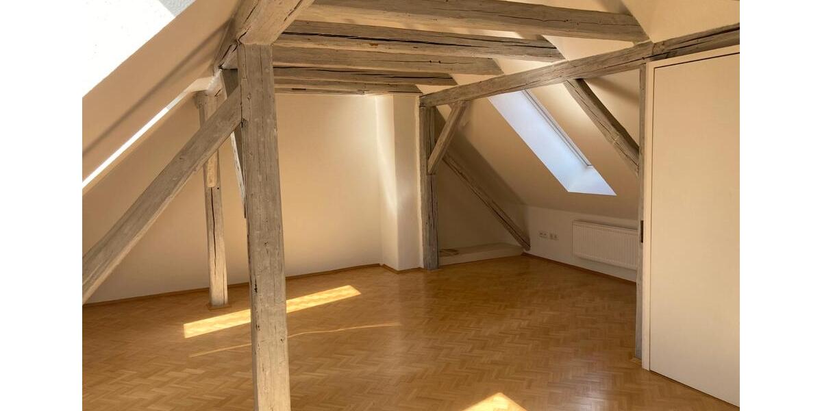 Etagenwohnung Wertheim - 4 Zimmer, 95 m&sup2;, 1.000&euro; | Angebot:25973967