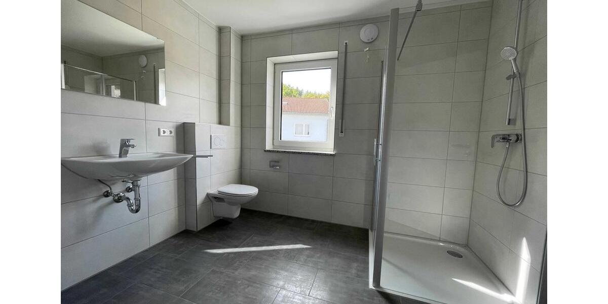 Etagenwohnung Nabburg - 3 Zimmer, 74 m&sup2;, 740&euro; | Angebot:24840063