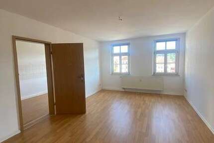 Wohnung Roßwein Seifersdorf - 2 Zimmer, 60 m&sup2;, 330&euro; | Angebot:15683541