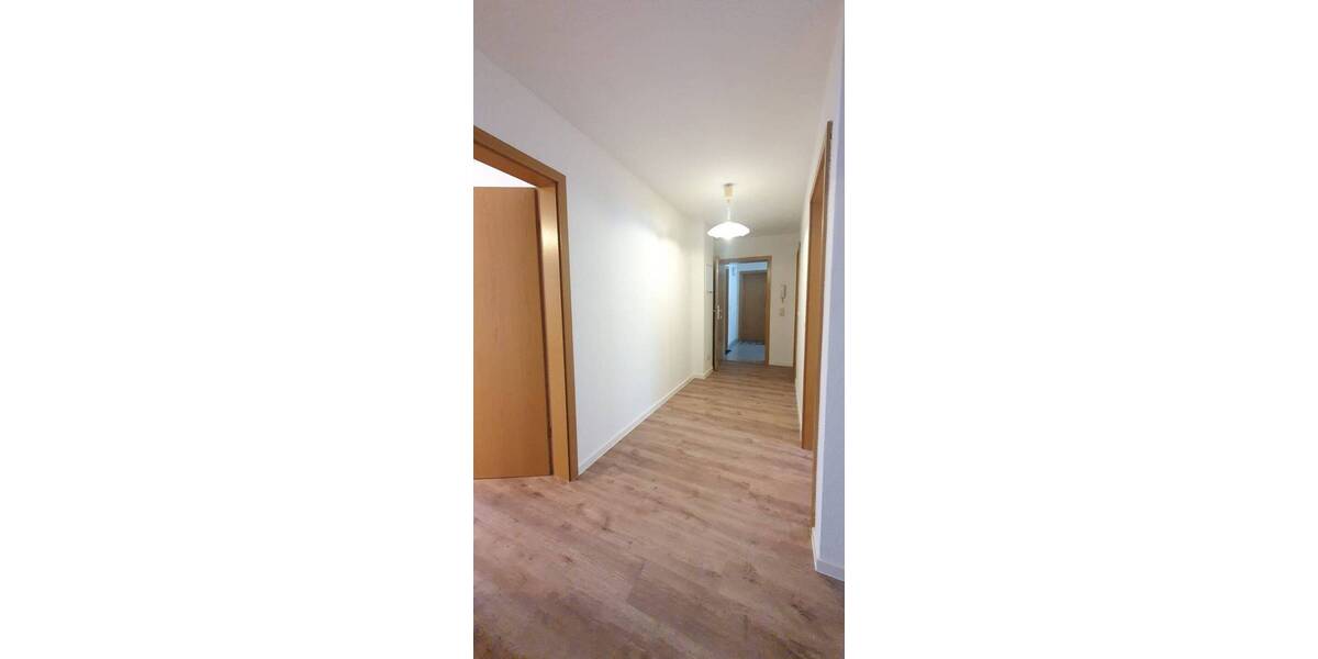 Etagenwohnung Bernstadt Kunnersdorf a. d. Eigen - 3 Zimmer, 77 m&sup2;, 410&euro; | Angebot:26155765