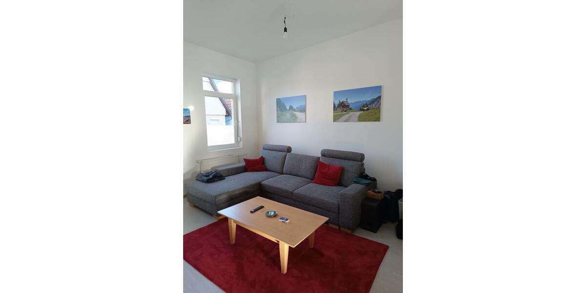 Hochparterre Neuffen - 2 Zimmer, 80 m&sup2;, 810&euro; | Angebot:24495538