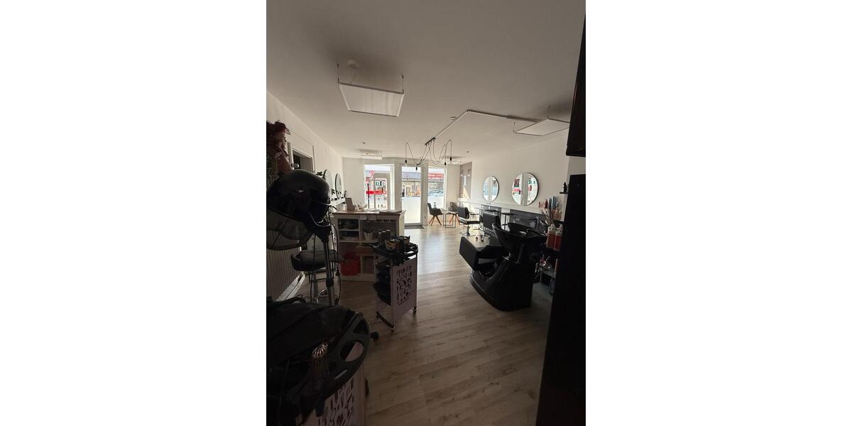 Gewerbeobjekt Rheinau - 720&euro; | Angebot:22176999