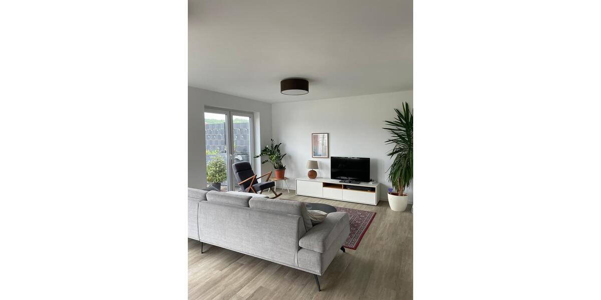 Reihenhaus Nittel - 4 Zimmer, 150 m&sup2;, 1.800&euro; | Angebot:24369123