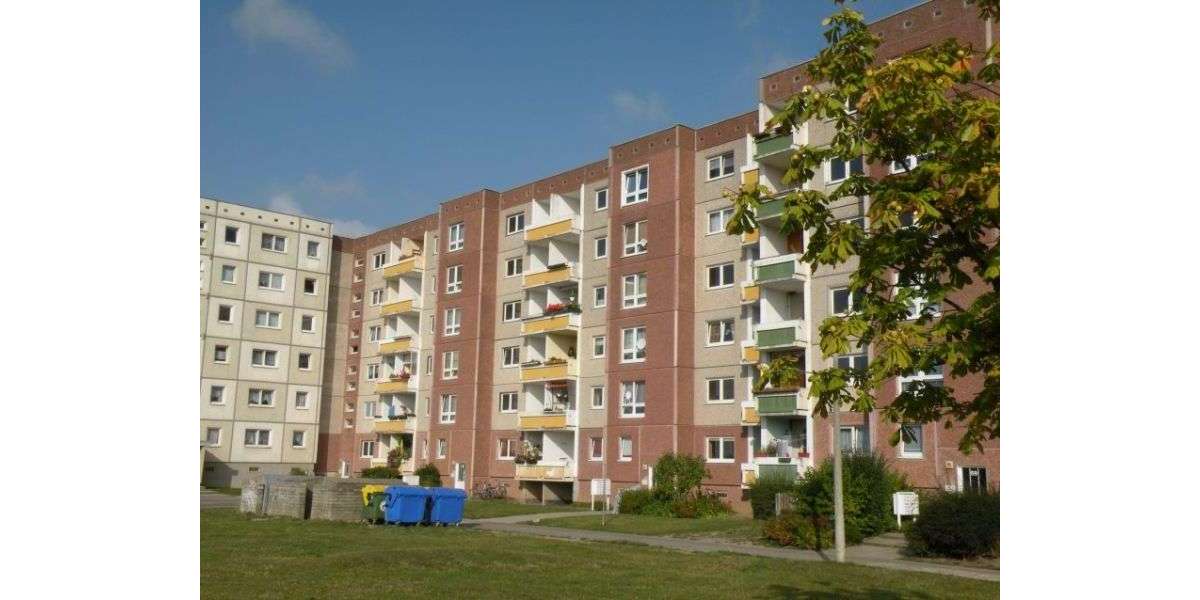 Etagenwohnung Stralsund Langendorfer Berg - 3 Zimmer, 66 m&sup2;, 361&euro; | Angebot:26201188