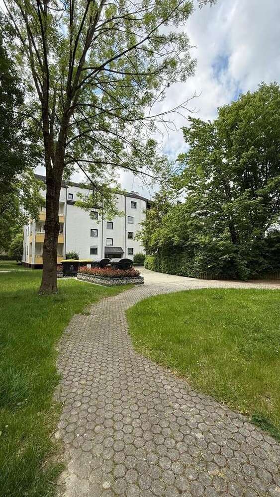 Wohnung zum Mieten in Neusäß 990 € 52.86 m²