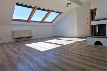 Wohnung Knittlingen - 3 Zimmer, 75 m&sup2;, 750&euro; | Angebot:25022210