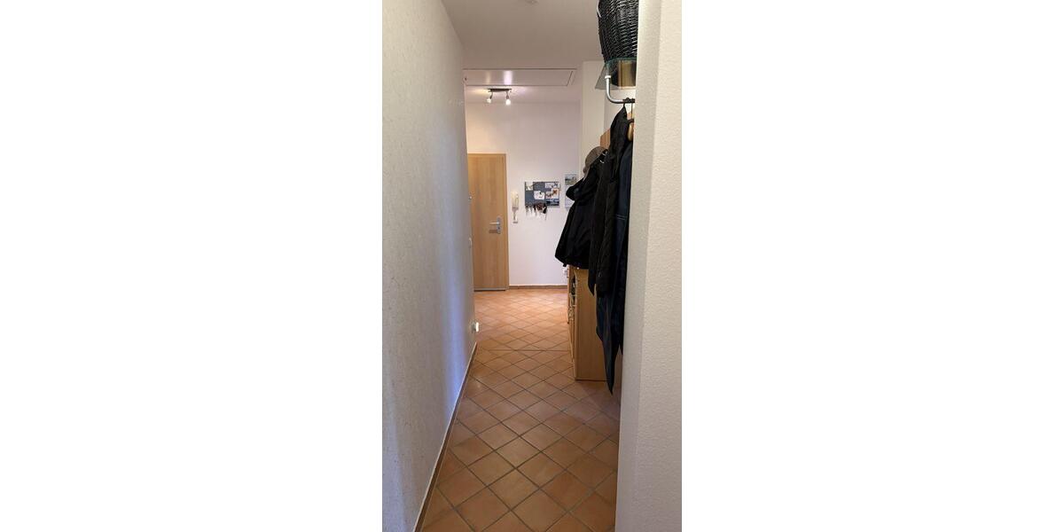 Dachgeschoßwohnung Stralsund - 3 Zimmer, 72 m&sup2;, 828&euro; | Angebot:26649256