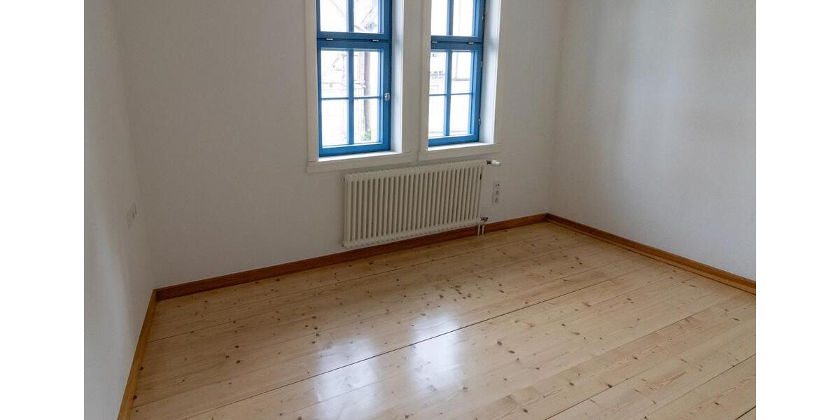 Etagenwohnung Schmalkalden - 5 Zimmer, 81 m&sup2;, 630&euro; | Angebot:22485783