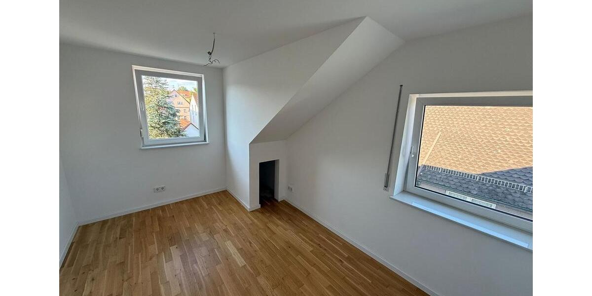 Dachgeschoßwohnung Auenwald - 3 Zimmer, 70 m&sup2;, 950&euro; | Angebot:24787211