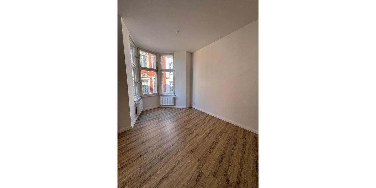 Etagenwohnung Perleberg - 2 Zimmer, 63 m&sup2;, 480&euro; | Angebot:25907030