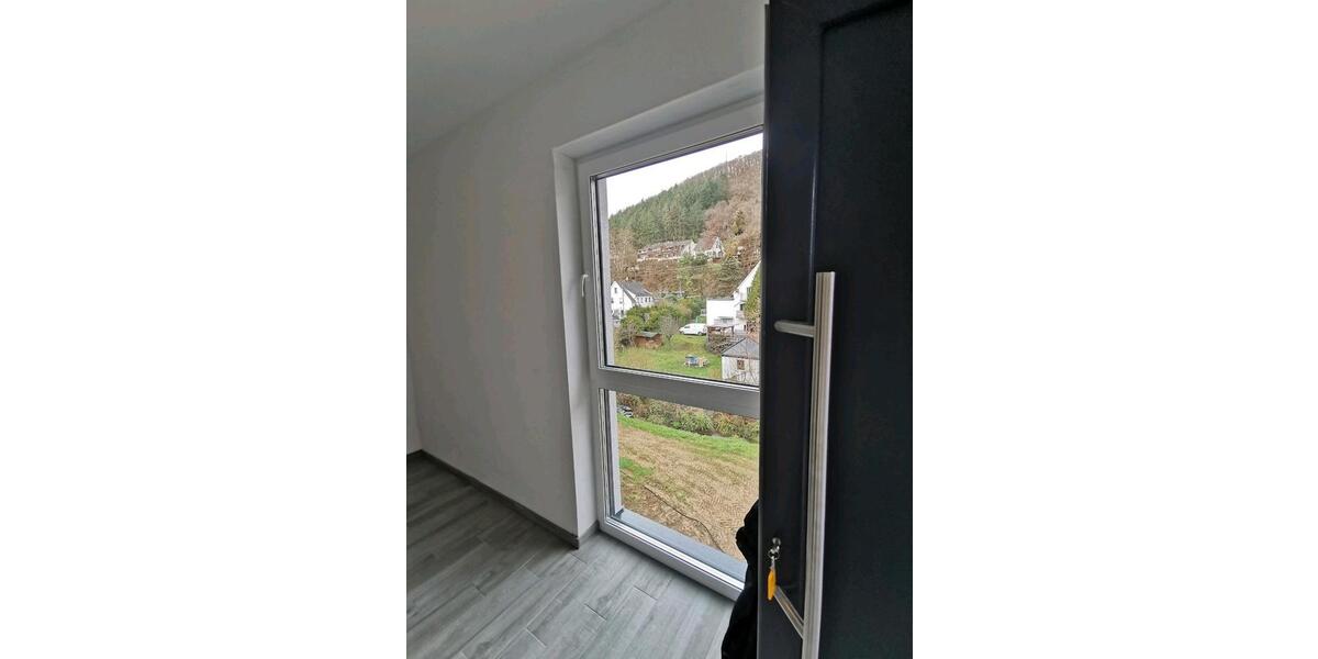 Etagenwohnung Bad Breisig - 3 Zimmer, 99 m&sup2;, 1.150&euro; | Angebot:26625026
