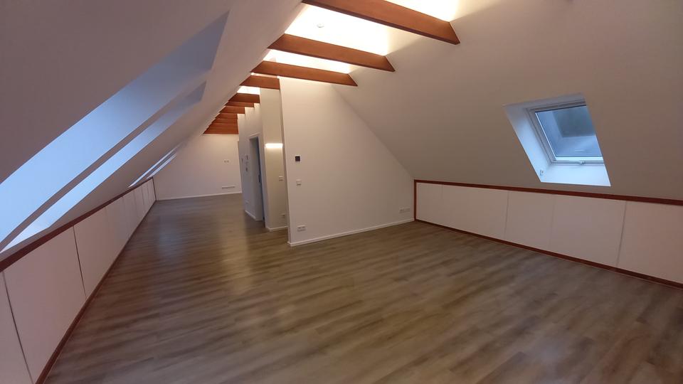 Loftwohnung Wohnung mit EBK Erstvermietung nach Sanierung 2 zimmer